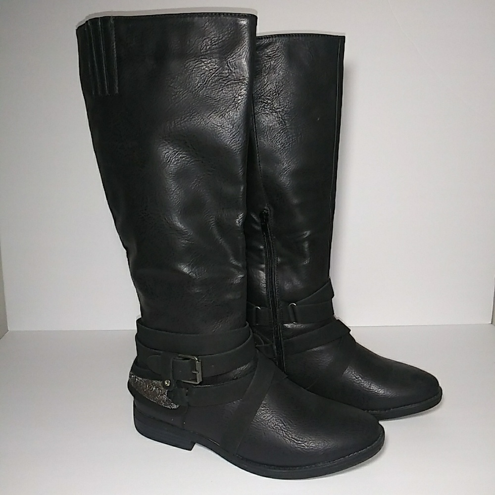 New Rampage Black Boots Size 7.5